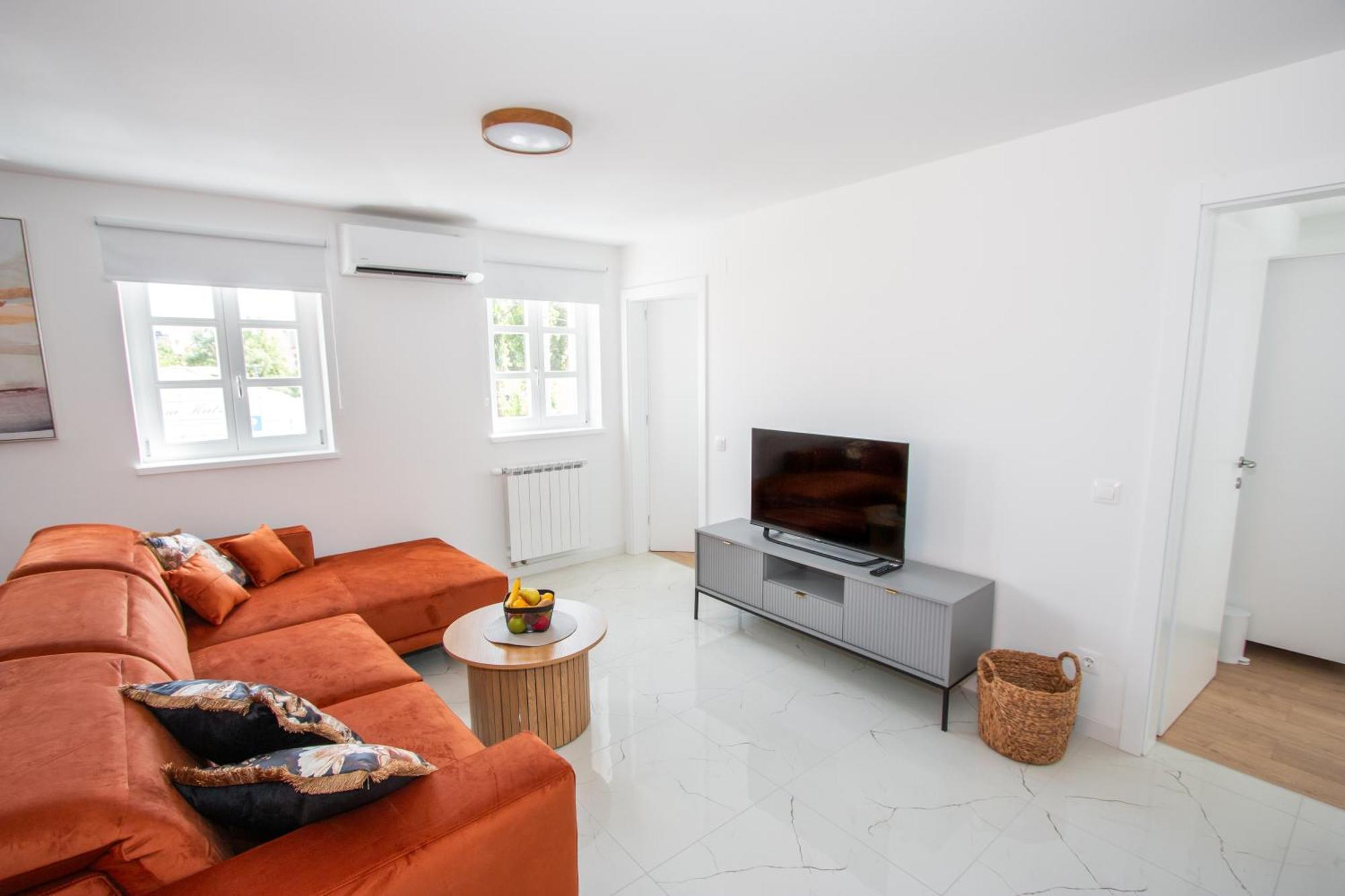 Apartmani Kac Karlovac Exterior foto